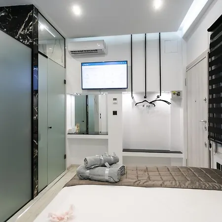 Marble Suite 40Sqm Center Ac 2Smarttv Netflix Apartment Thessaloniki